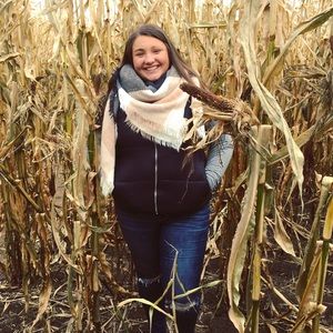 Meet your Posher, Breanna